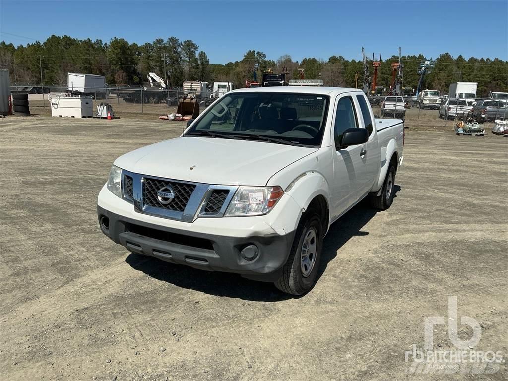 Nissan FRONTIER Pick-upy / Pojazdy z otwieranymi burtami