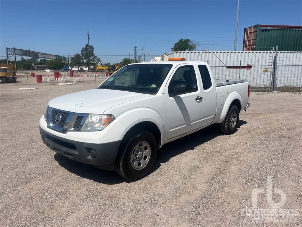 Nissan FRONTIER Pick-upy / Pojazdy z otwieranymi burtami