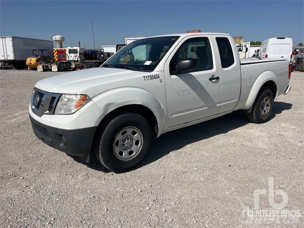Nissan FRONTIER Pick-upy / Pojazdy z otwieranymi burtami