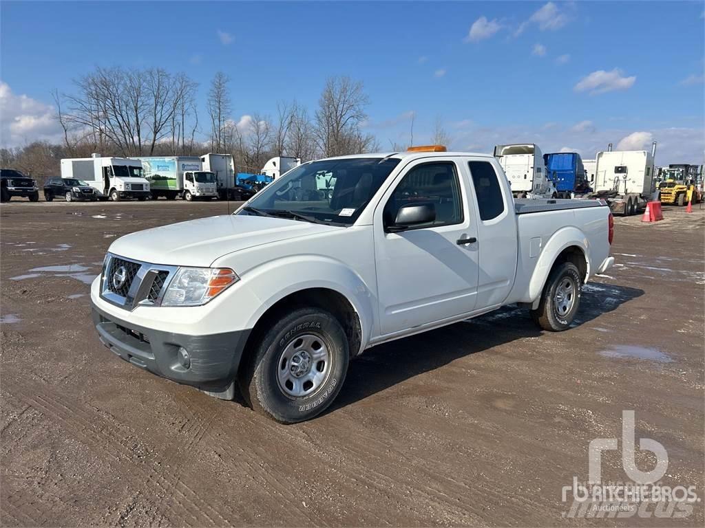 Nissan FRONTIER Pick-upy / Pojazdy z otwieranymi burtami