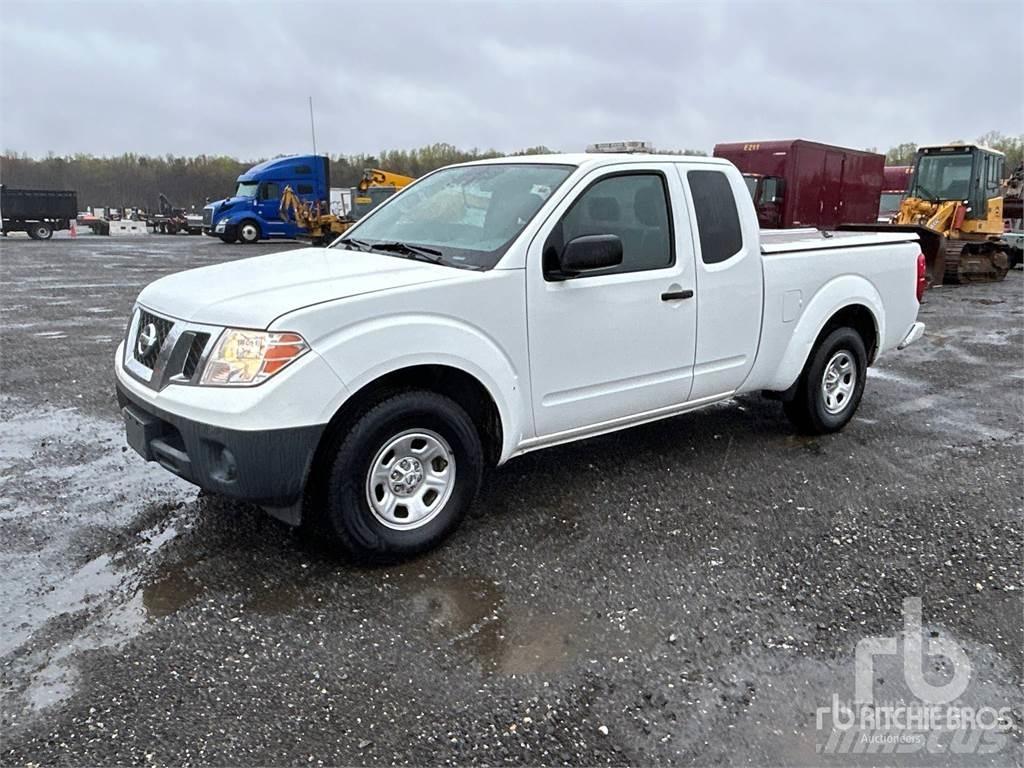 Nissan FRONTIER Pick-upy / Pojazdy z otwieranymi burtami