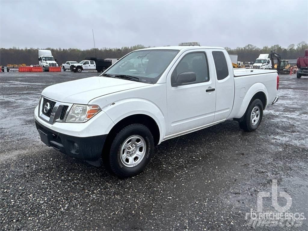 Nissan FRONTIER Pick-upy / Pojazdy z otwieranymi burtami