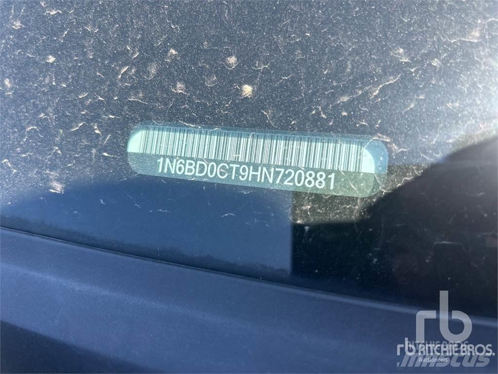 Nissan FRONTIER Pick-upy / Pojazdy z otwieranymi burtami