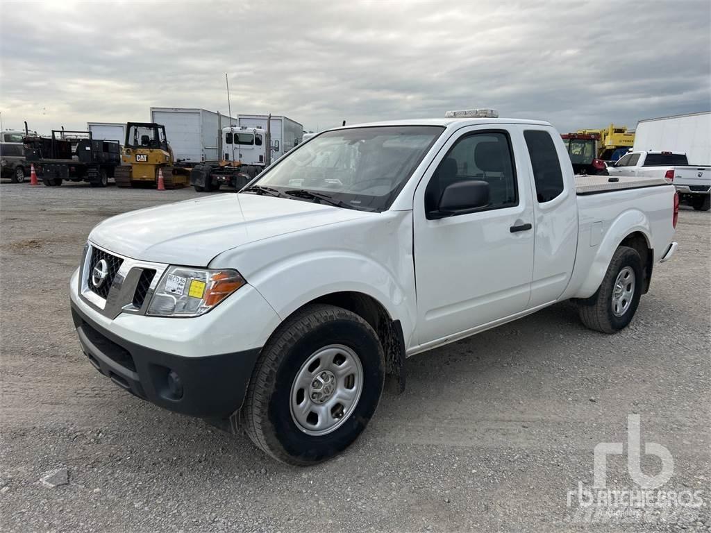 Nissan FRONTIER Pick-upy / Pojazdy z otwieranymi burtami