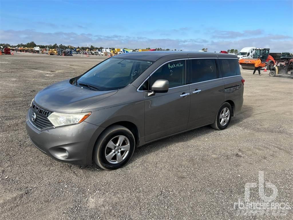 Nissan QUEST Busy / Vany