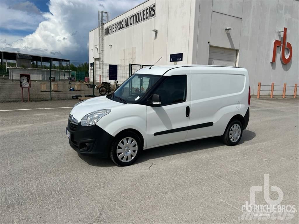 Opel COMBO Busy / Vany