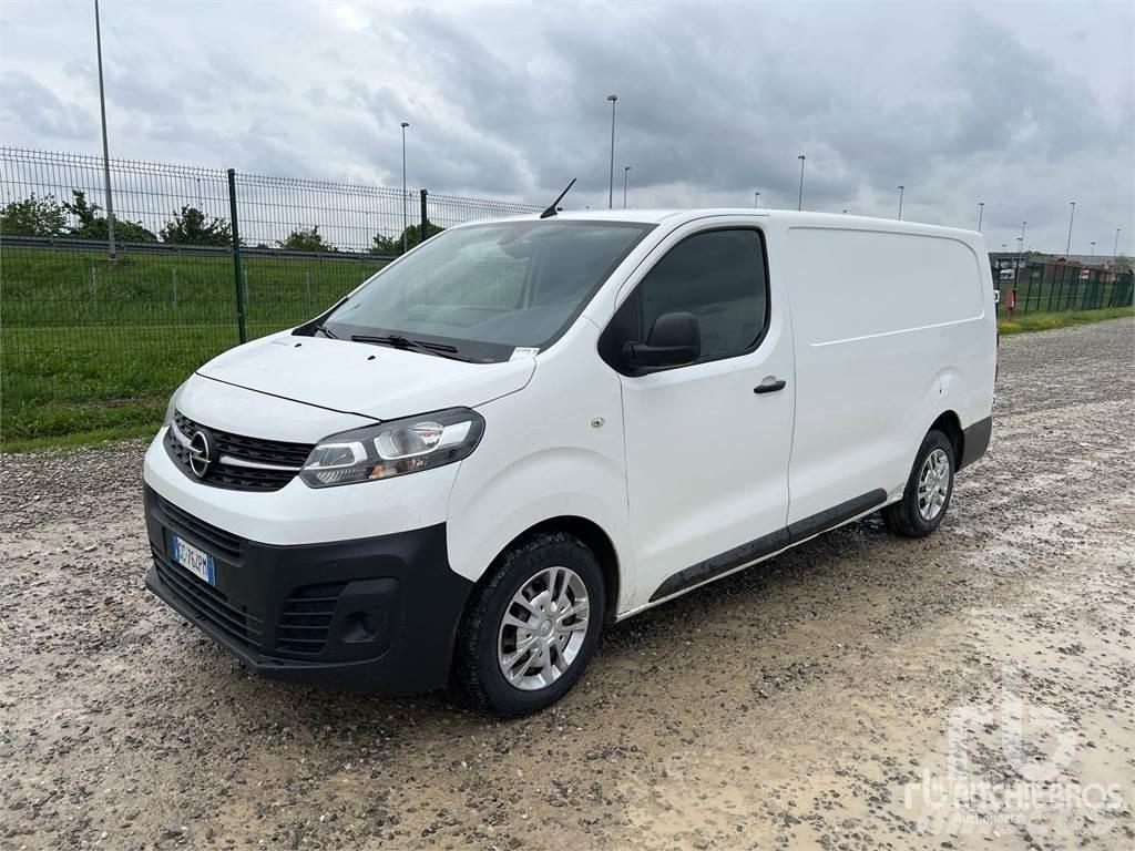 Opel VIVARO Busy / Vany