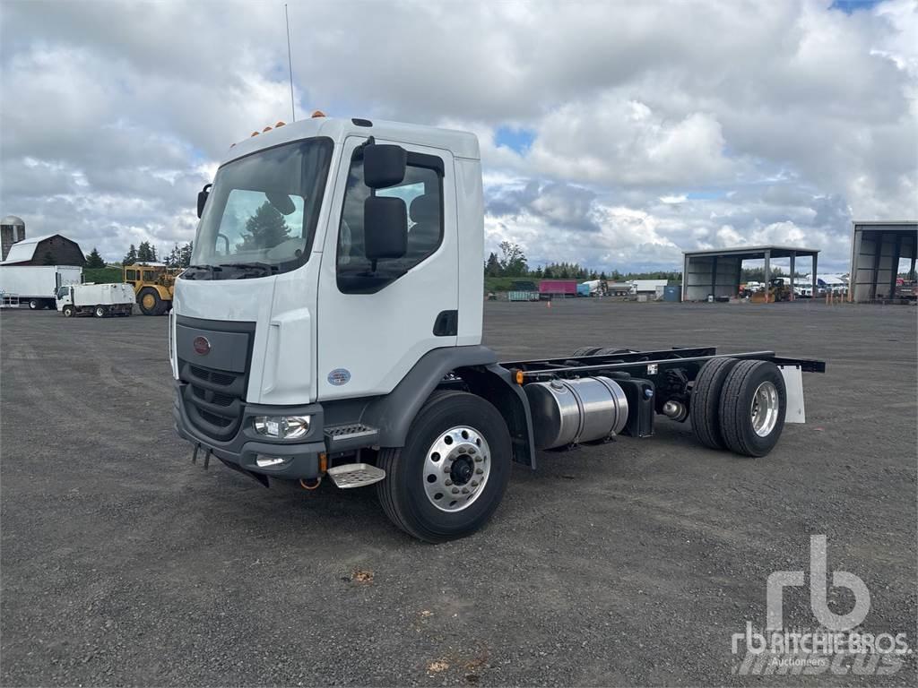 Peterbilt 220 Pojazdy pod zabudowę
