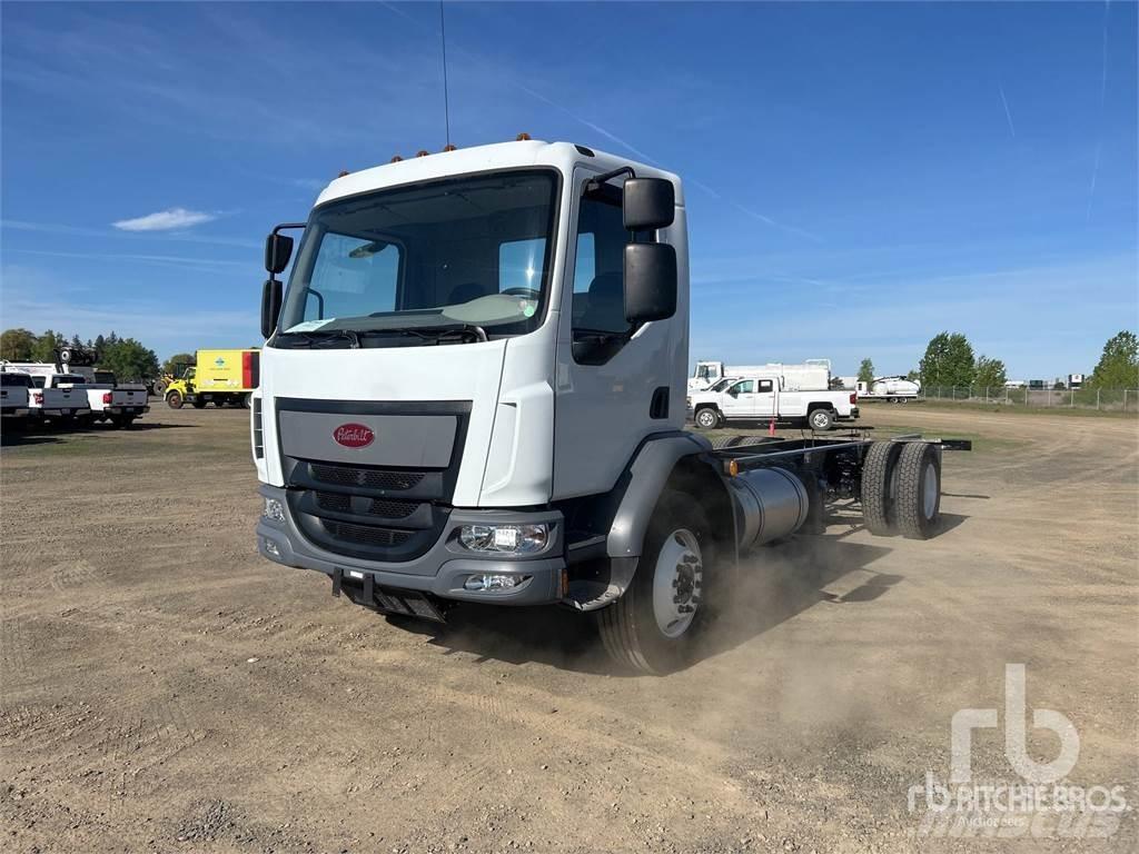 Peterbilt 220 Pojazdy pod zabudowę