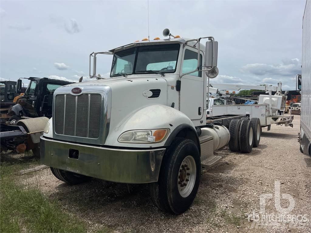 Peterbilt 335 Pojazdy pod zabudowę