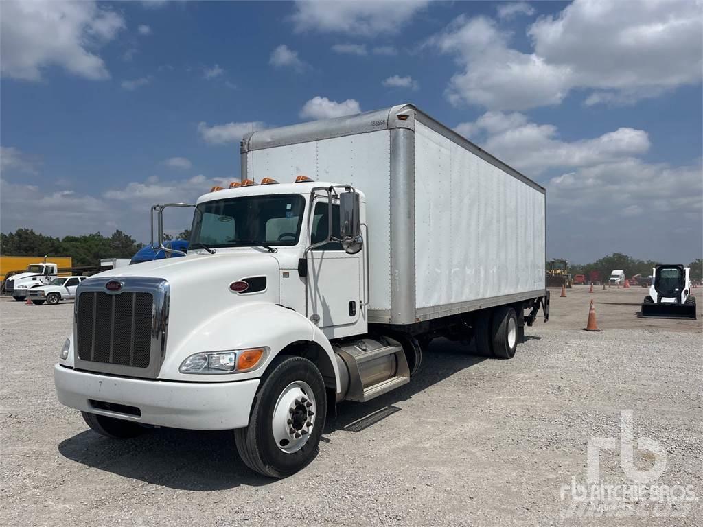 Peterbilt 337 Busy / Vany