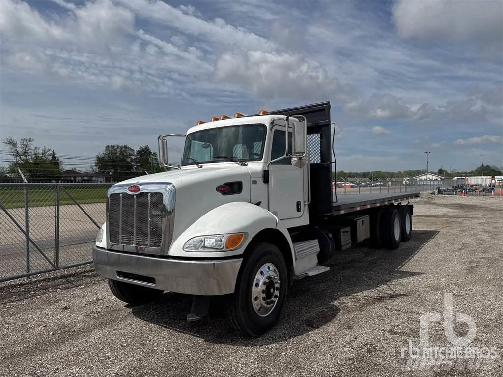 Peterbilt 348 Ciężarówki typu Platforma / Skrzynia