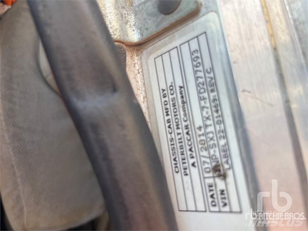 Peterbilt 365 Żurawie samochodowe