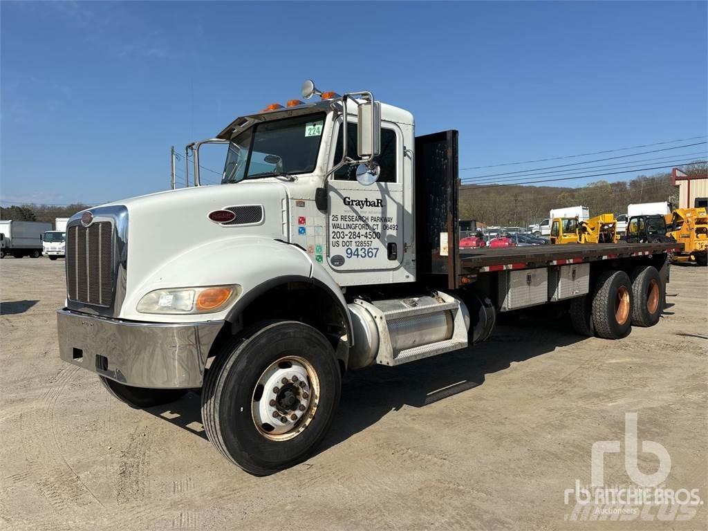 Peterbilt 382 Ciężarówki typu Platforma / Skrzynia
