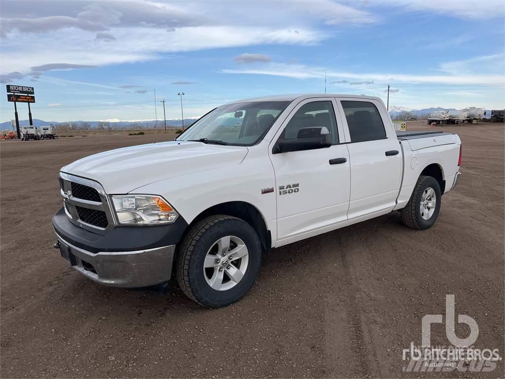 RAM 1500 Pick-upy / Pojazdy z otwieranymi burtami