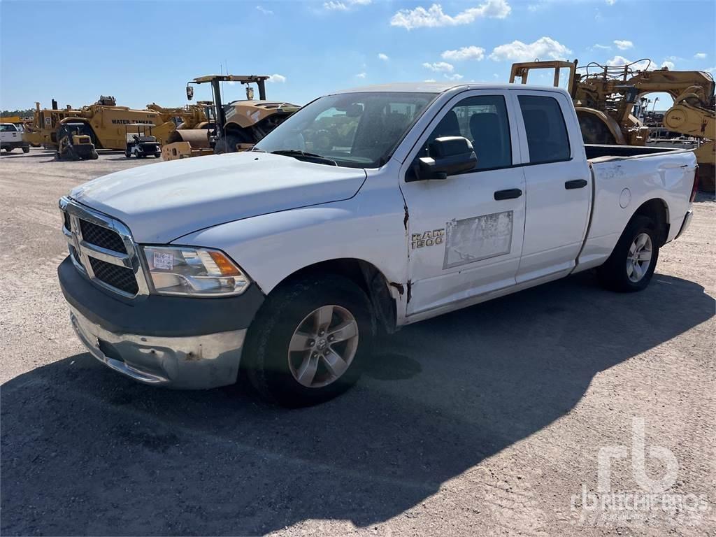 RAM 1500 Pick-upy / Pojazdy z otwieranymi burtami