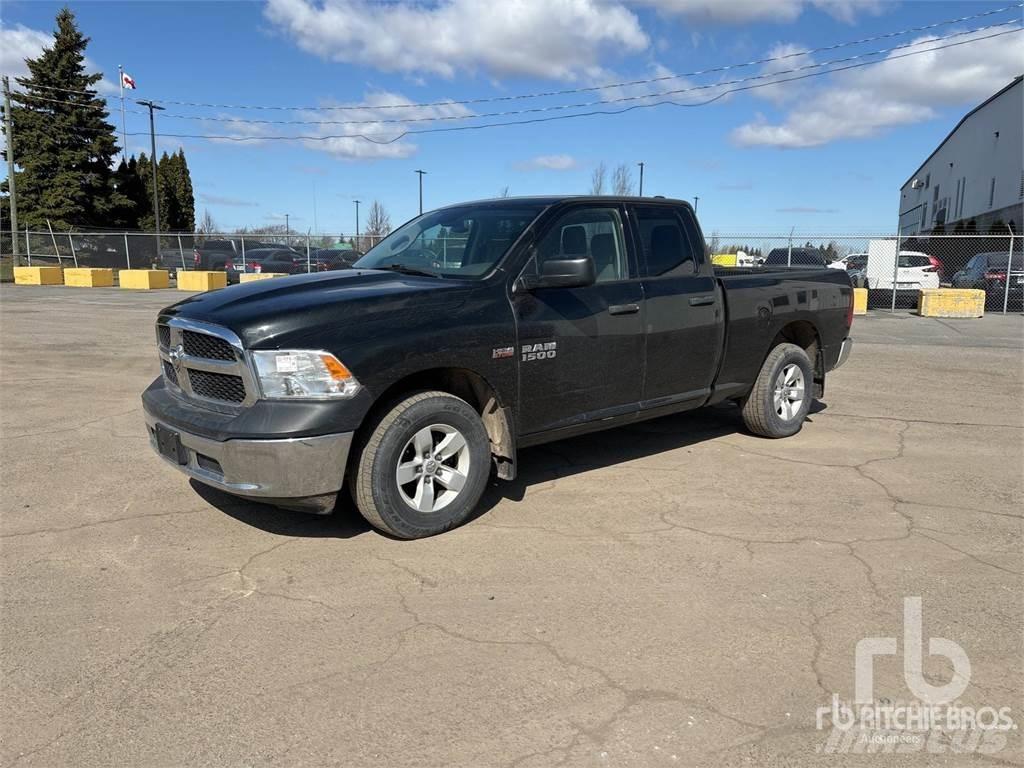 RAM 1500 Pick-upy / Pojazdy z otwieranymi burtami