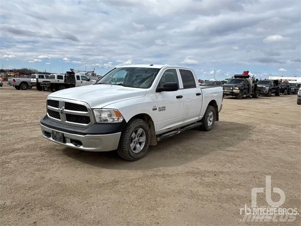 RAM 1500 Pick-upy / Pojazdy z otwieranymi burtami