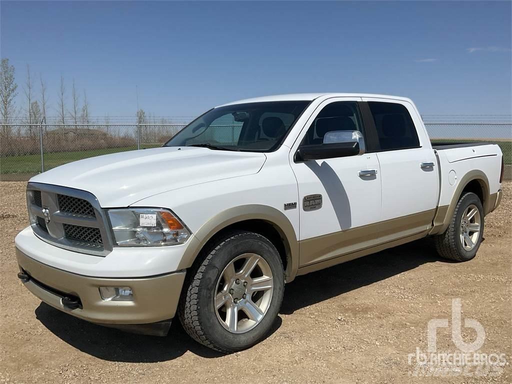 RAM 1500 Pick-upy / Pojazdy z otwieranymi burtami