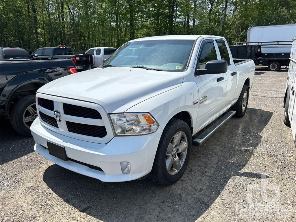 RAM 1500 Pick-upy / Pojazdy z otwieranymi burtami