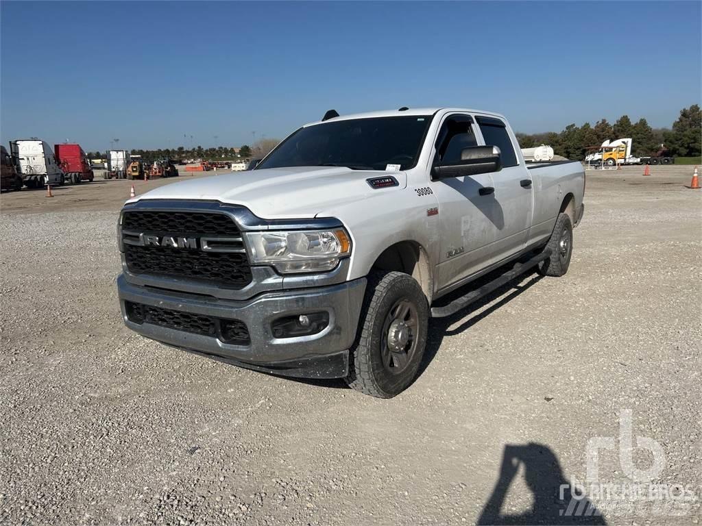 RAM 2500 Pick-upy / Pojazdy z otwieranymi burtami