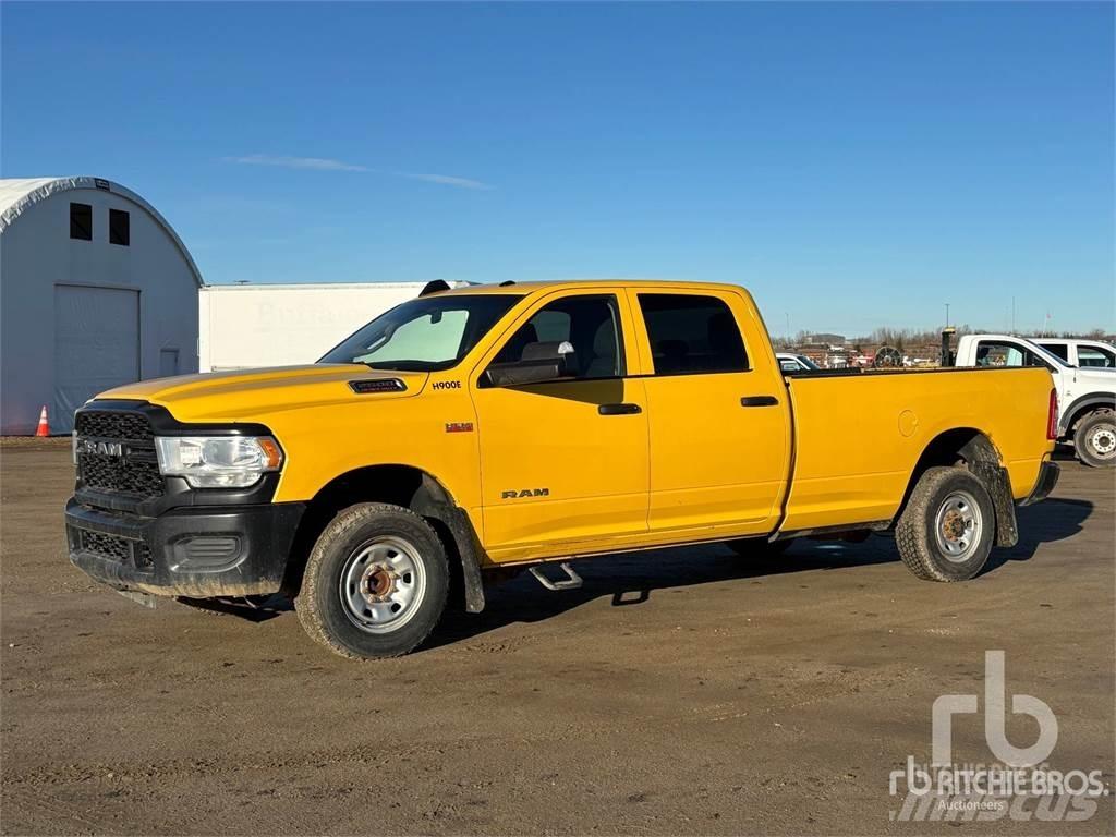 RAM 2500 Pick-upy / Pojazdy z otwieranymi burtami