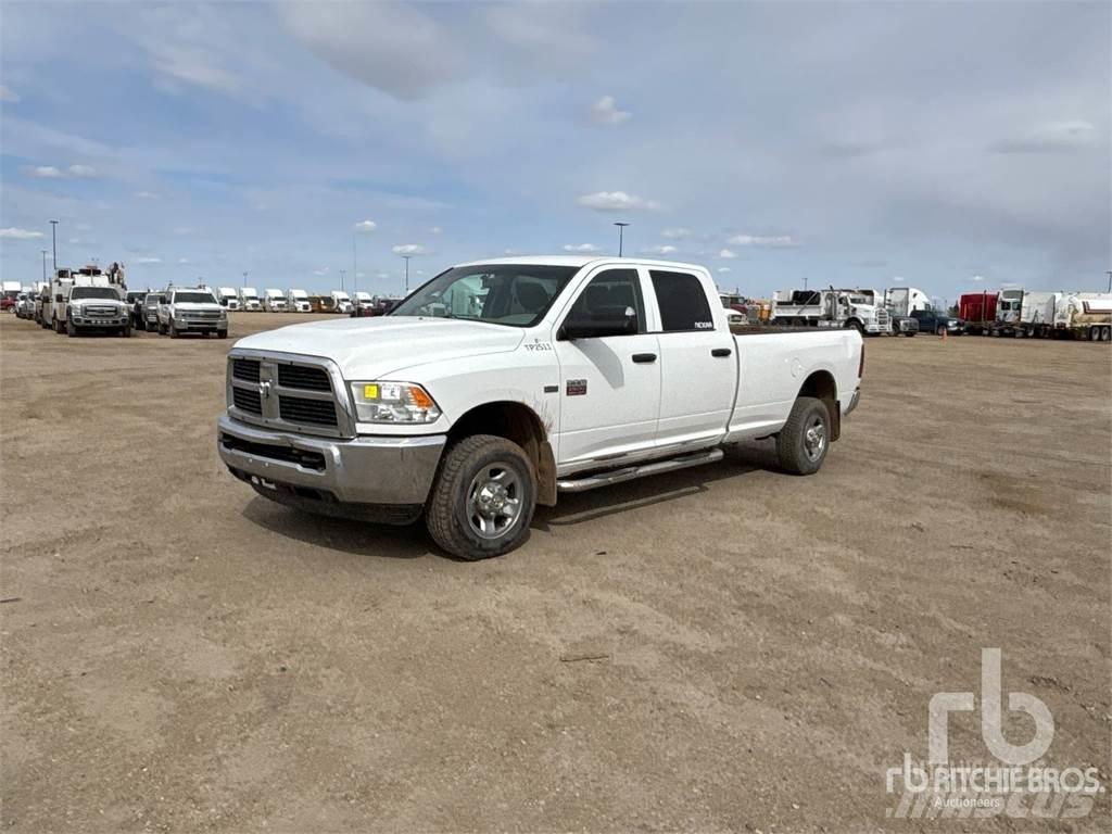 RAM 2500 Pick-upy / Pojazdy z otwieranymi burtami