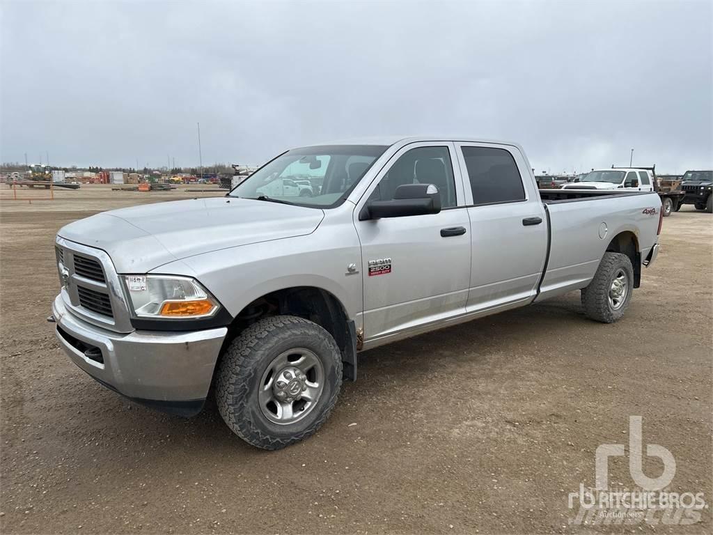 RAM 2500 Pick-upy / Pojazdy z otwieranymi burtami