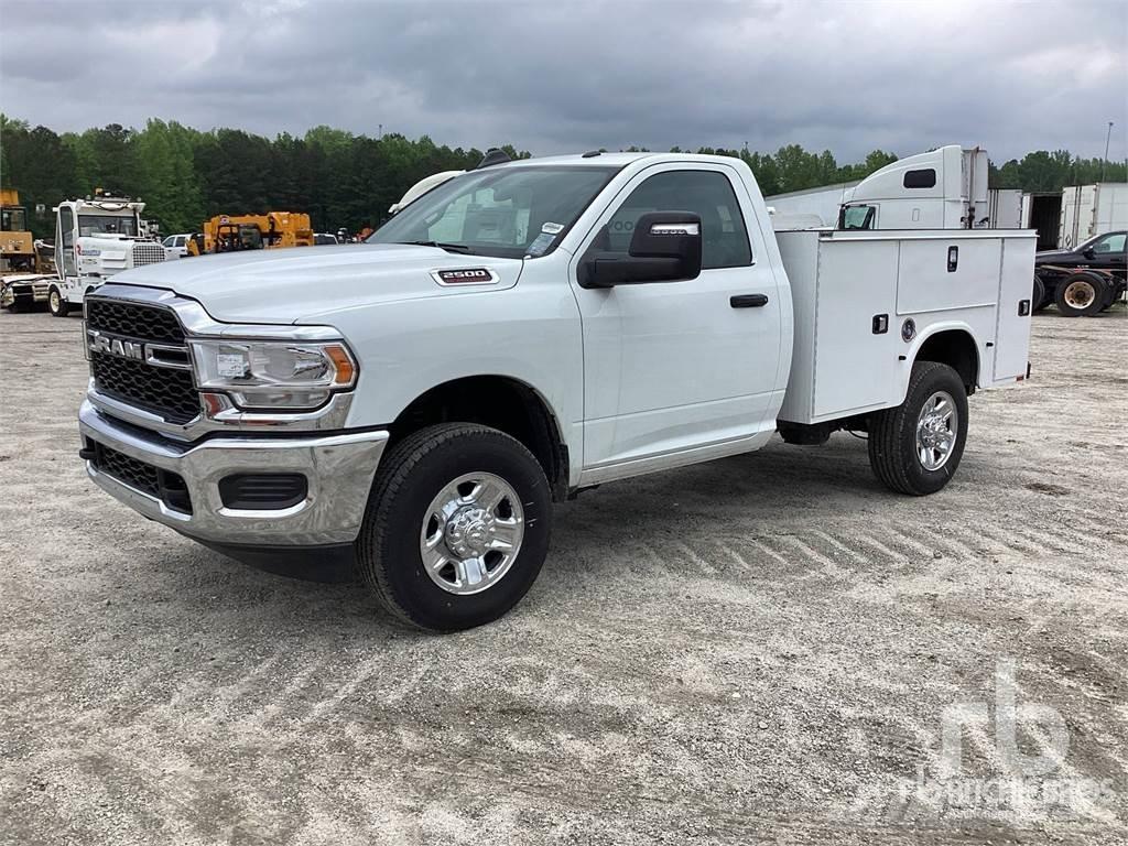 RAM 2500 Pojazdy komunalne