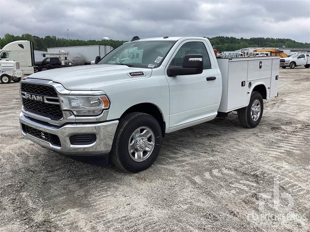 RAM 2500 Pojazdy komunalne