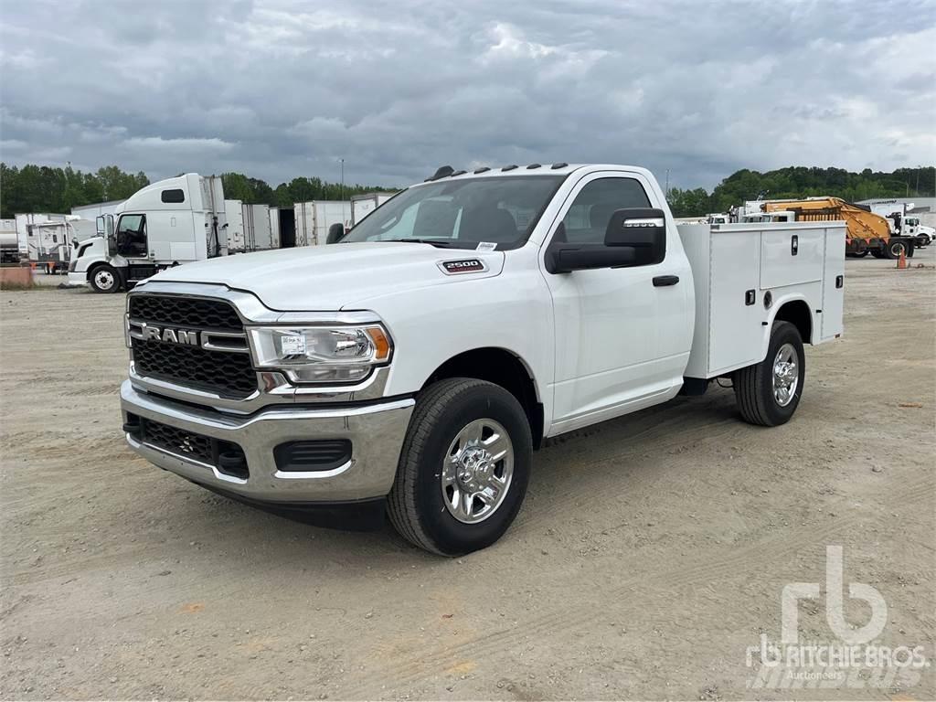 RAM 2500 Pojazdy komunalne