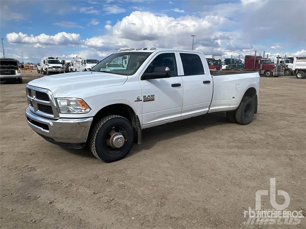 RAM 3500 Pick-upy / Pojazdy z otwieranymi burtami