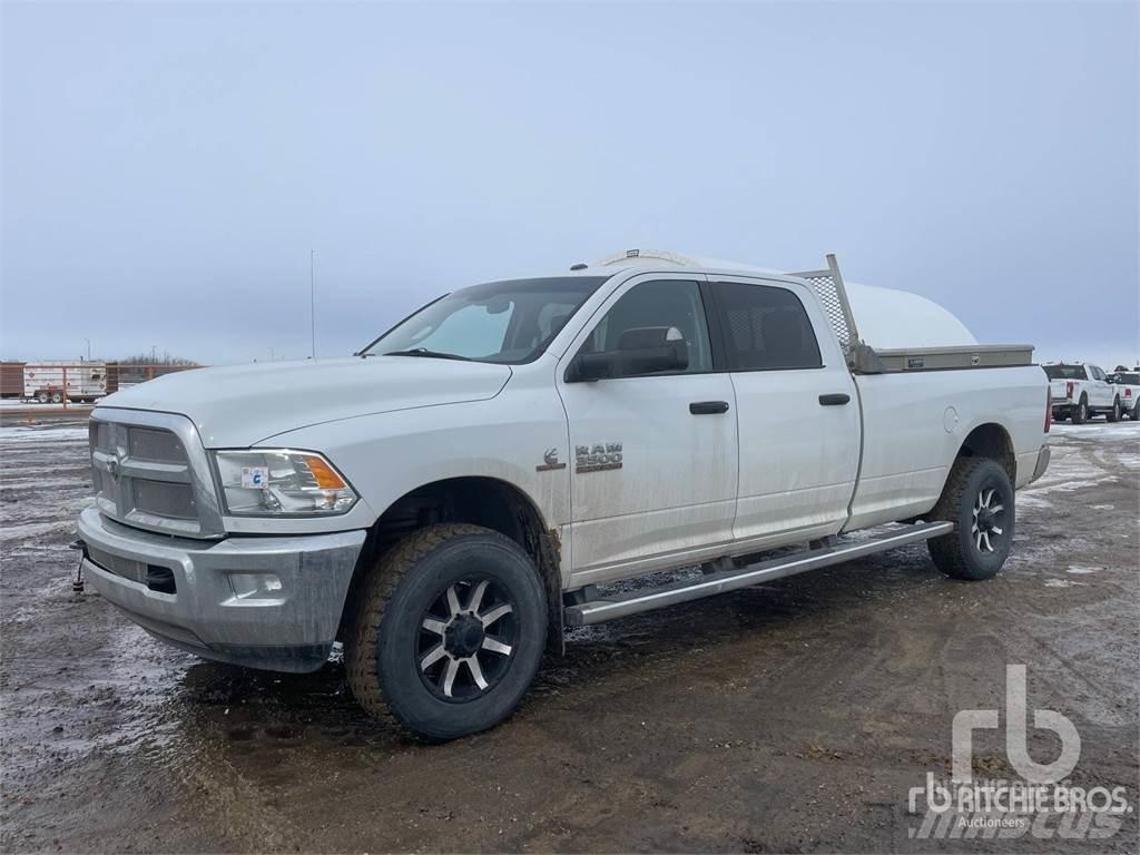 RAM 3500 Pick-upy / Pojazdy z otwieranymi burtami
