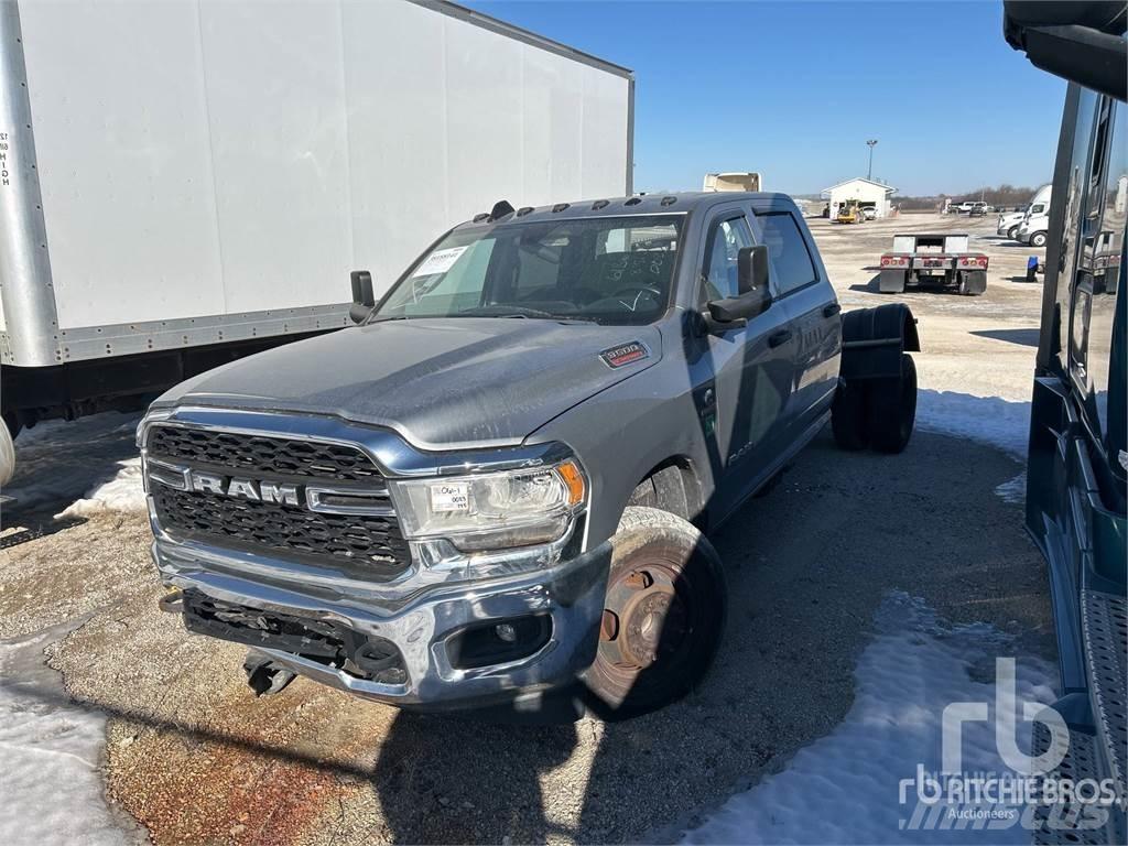 RAM 3500 Pick-upy / Pojazdy z otwieranymi burtami