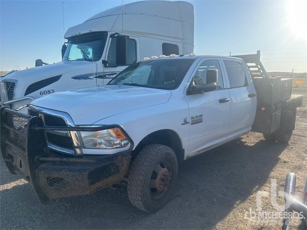 RAM 3500 Pick-upy / Pojazdy z otwieranymi burtami