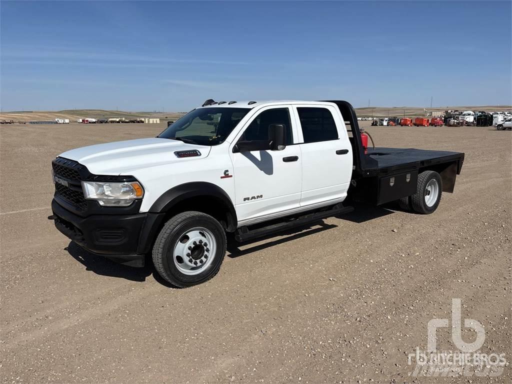 RAM 4500 Ciężarówki typu Platforma / Skrzynia