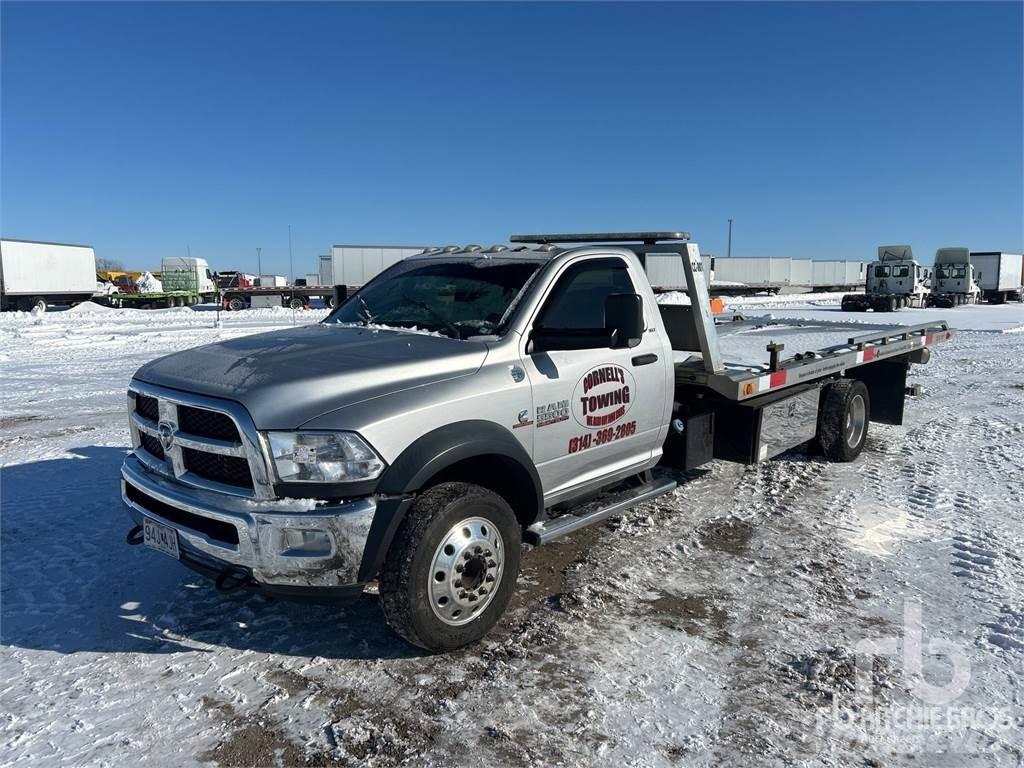 RAM 5500 Samochody ratownicze pomocy drogowej