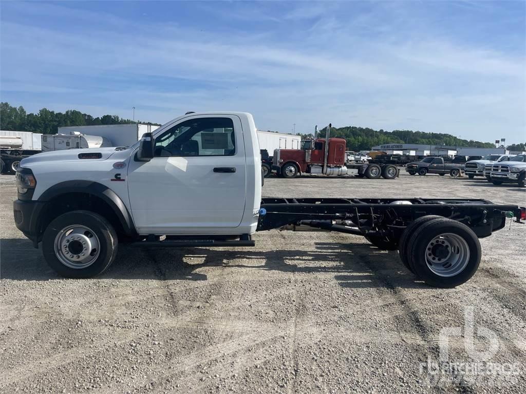 RAM 5500 Pojazdy pod zabudowę