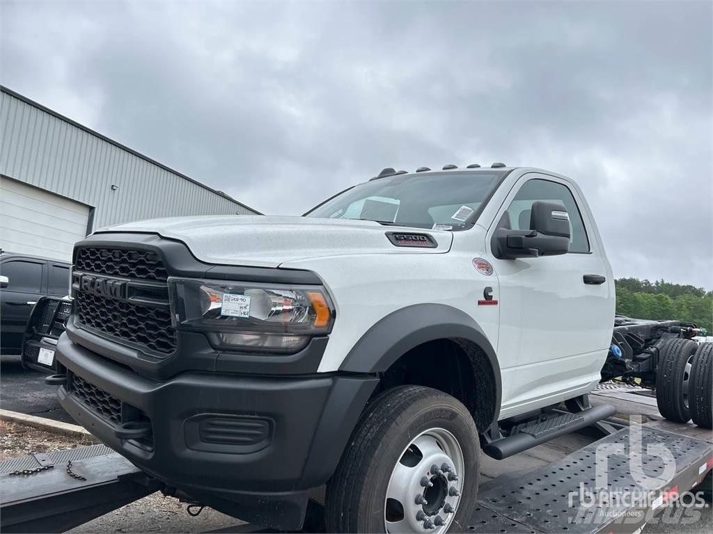 RAM 5500 Pojazdy pod zabudowę