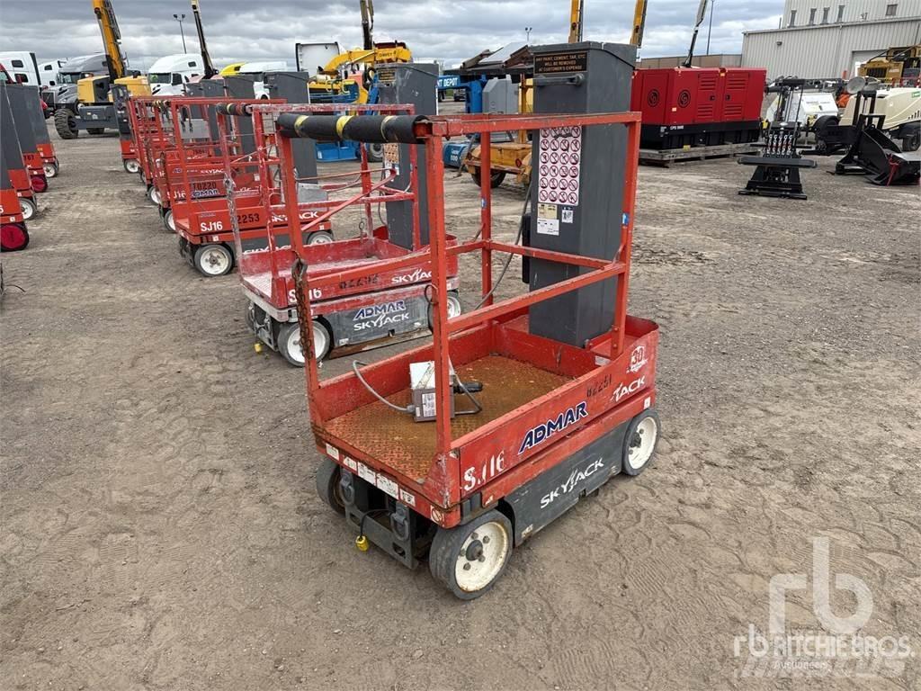 SkyJack SJ16 Podnośniki, wciągarki i windy towarowe