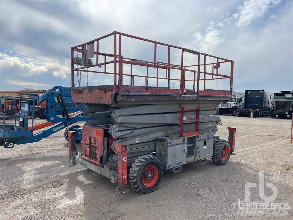 SkyJack SJ9250 Podnośniki nożycowe