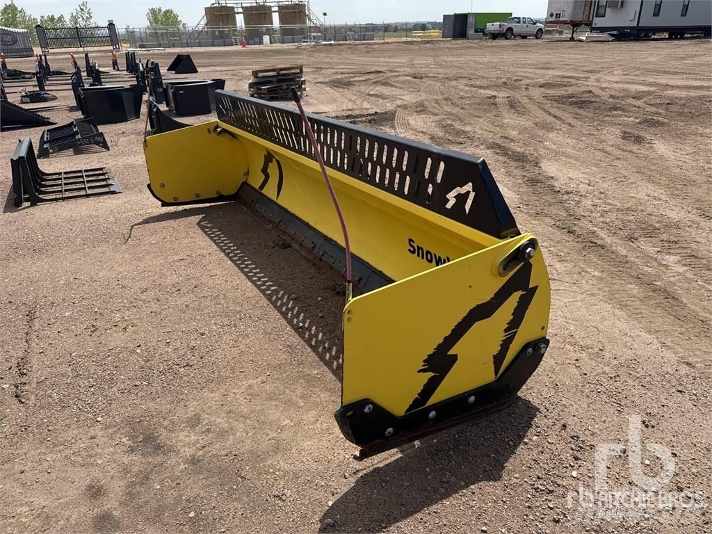 SnowWolf 132 in Transport - Inne