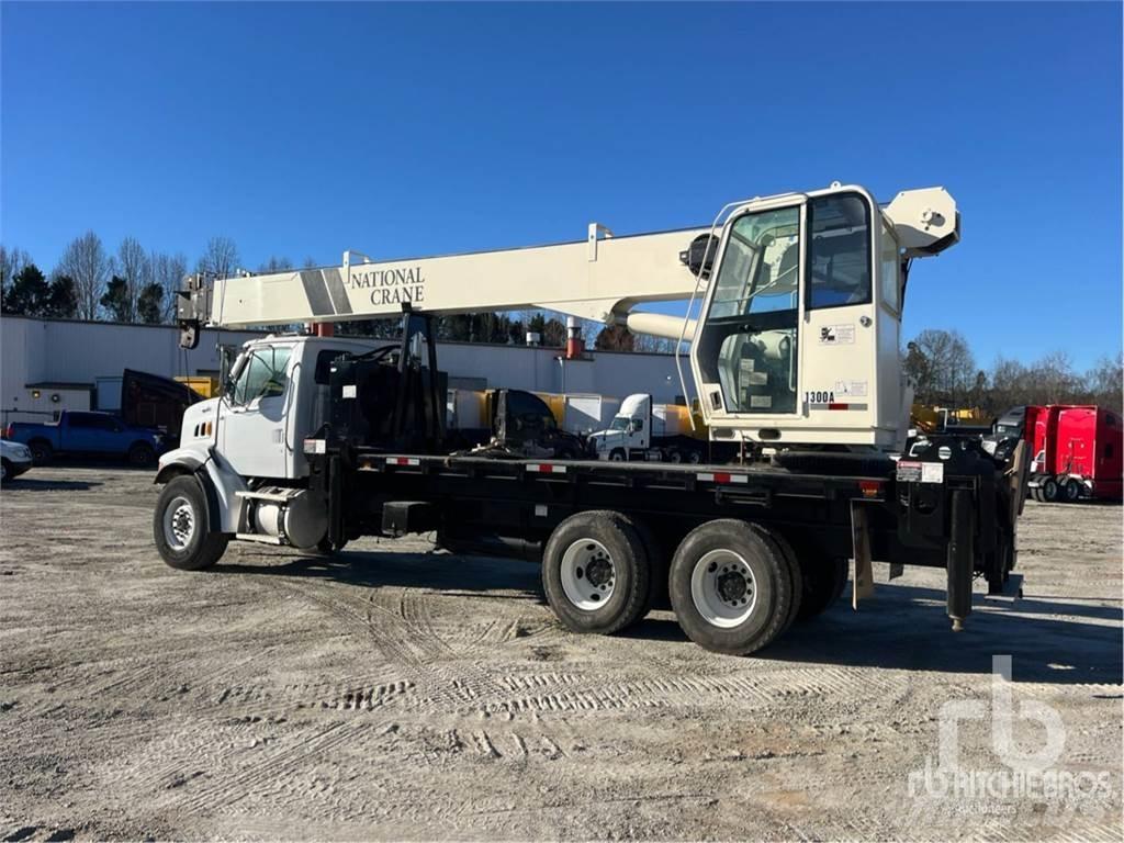 Sterling L7500 Żurawie samochodowe