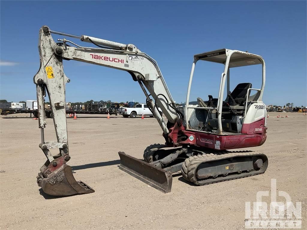 Takeuchi TB240 Minikoparki
