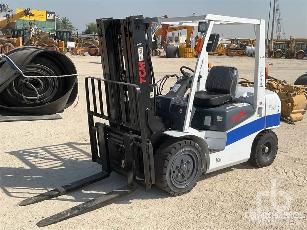 TCM FD30T3CA Wózki Diesla