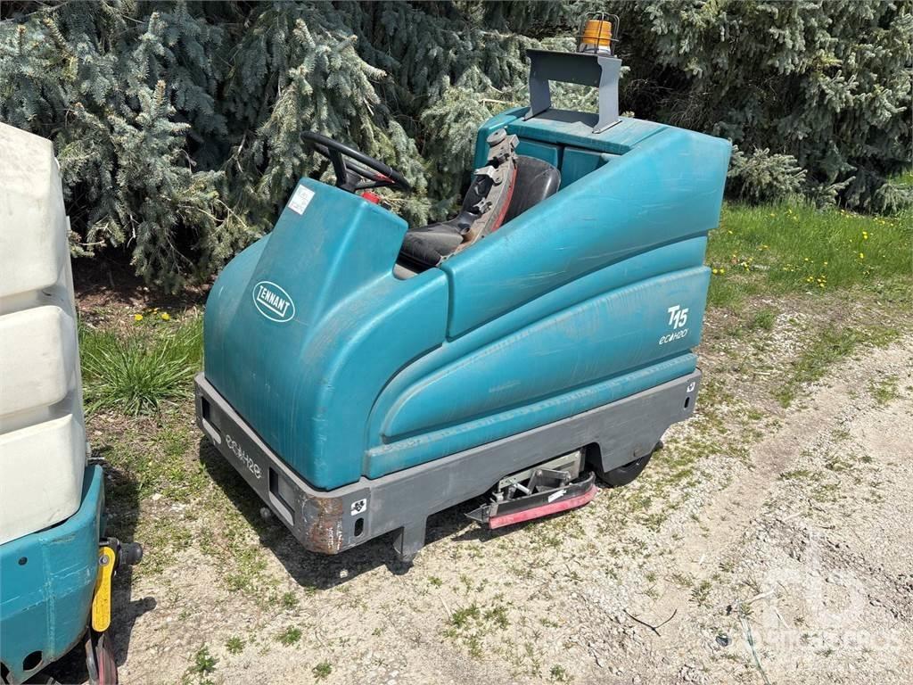 Tennant T15 Zamiatarki - Zgarniarki - Odśnieżarki