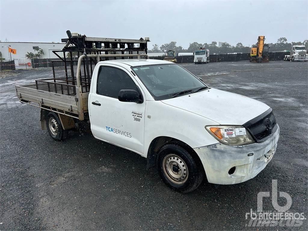 Toyota HILUX Pick-upy / Pojazdy z otwieranymi burtami