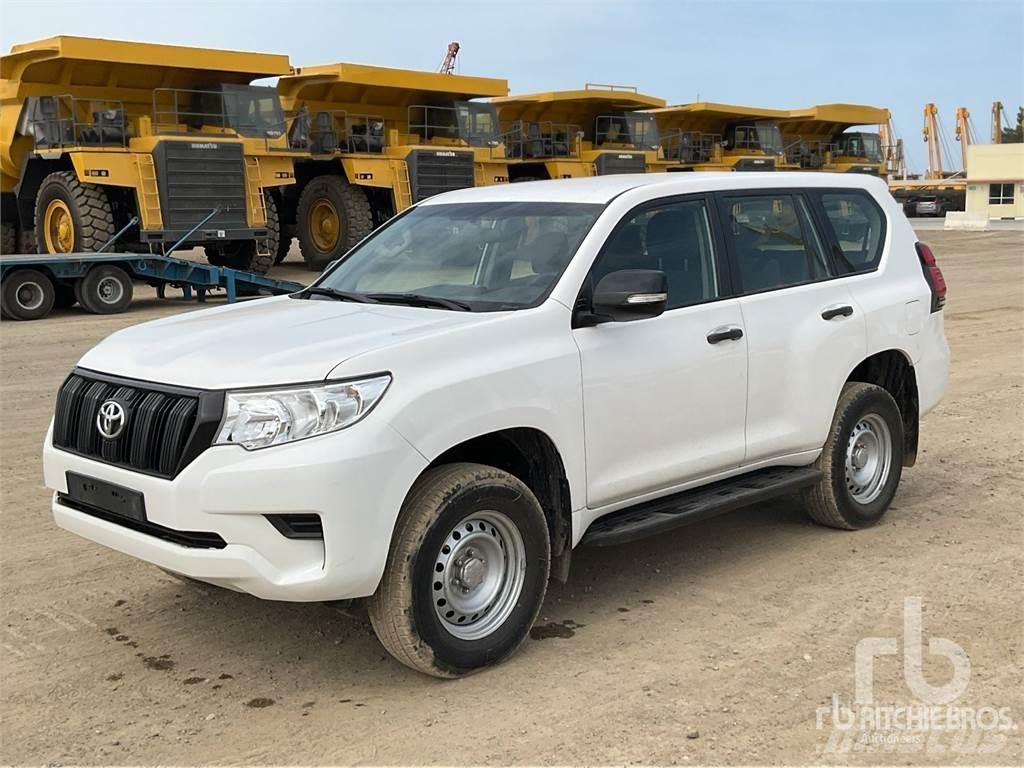 Toyota PRADO Pick-upy / Pojazdy z otwieranymi burtami