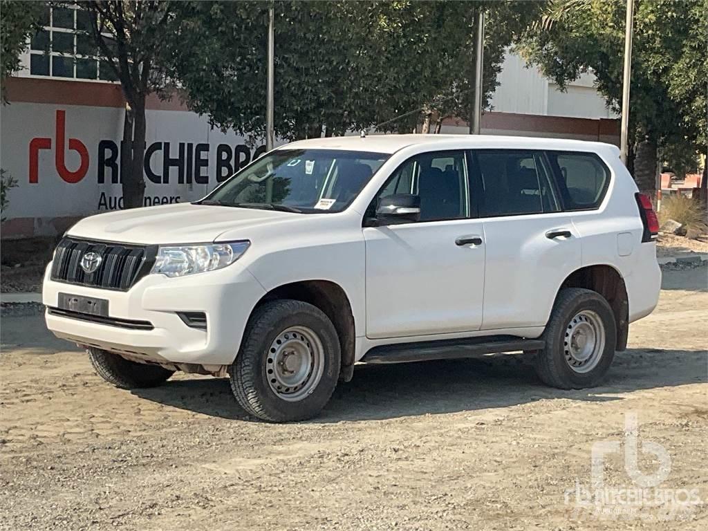 Toyota PRADO Pick-upy / Pojazdy z otwieranymi burtami