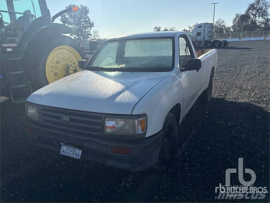 Toyota T100 Pick-upy / Pojazdy z otwieranymi burtami